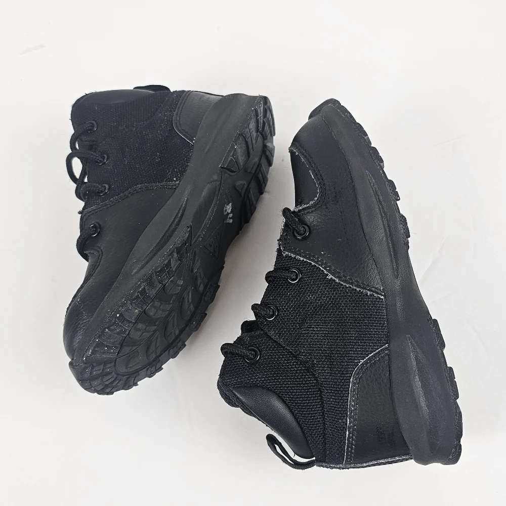 BOYS' TODDLER NIKE MANOA LEATHER BOOTS Sz 10C Lugged Rubber Sole‎